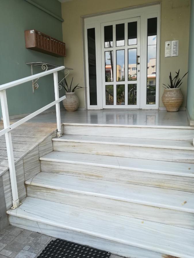 Apartment Ey Zhn Néa Khilí Exteriér fotografie